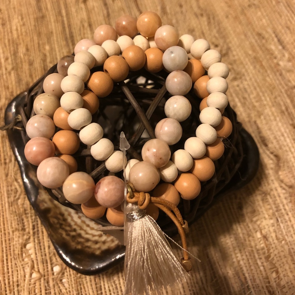 Natural Wood Stone Bracelet - Picture 3 of 4